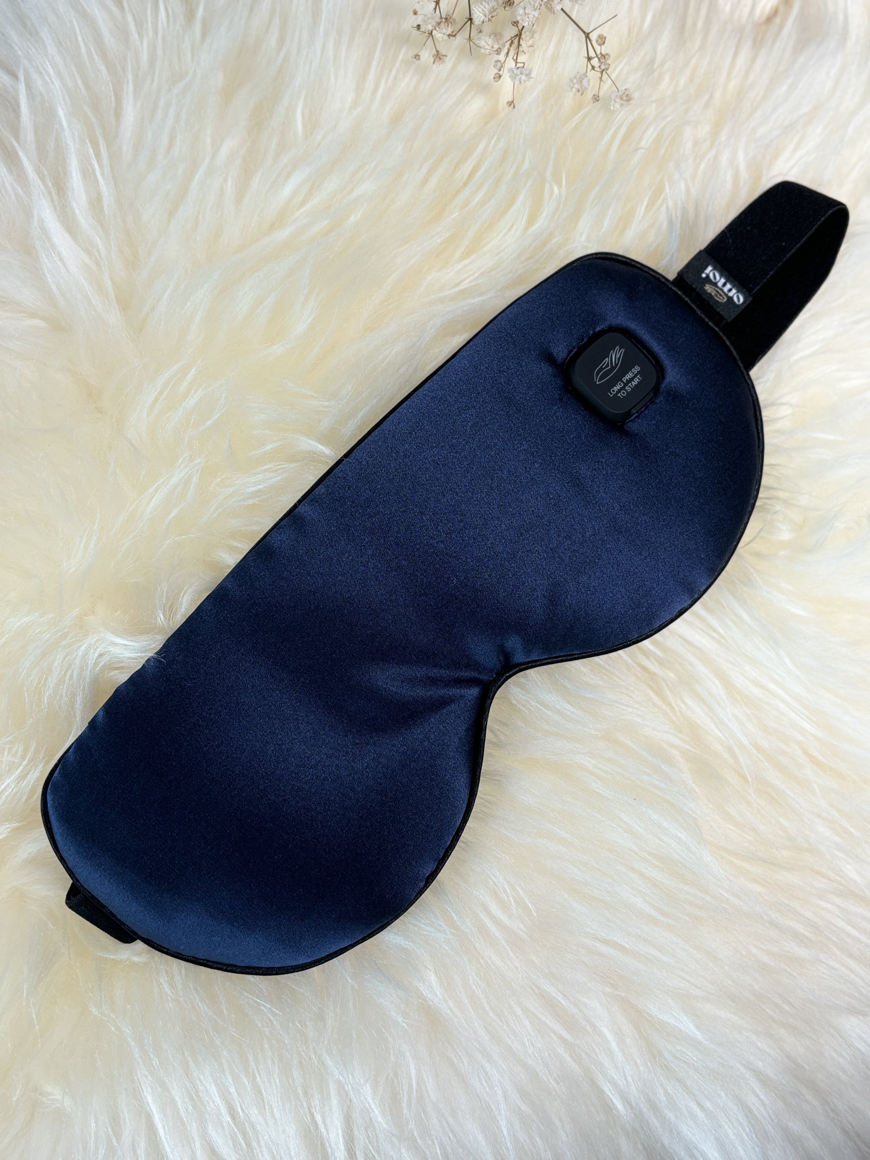 omoi heated silk eye mask / navy