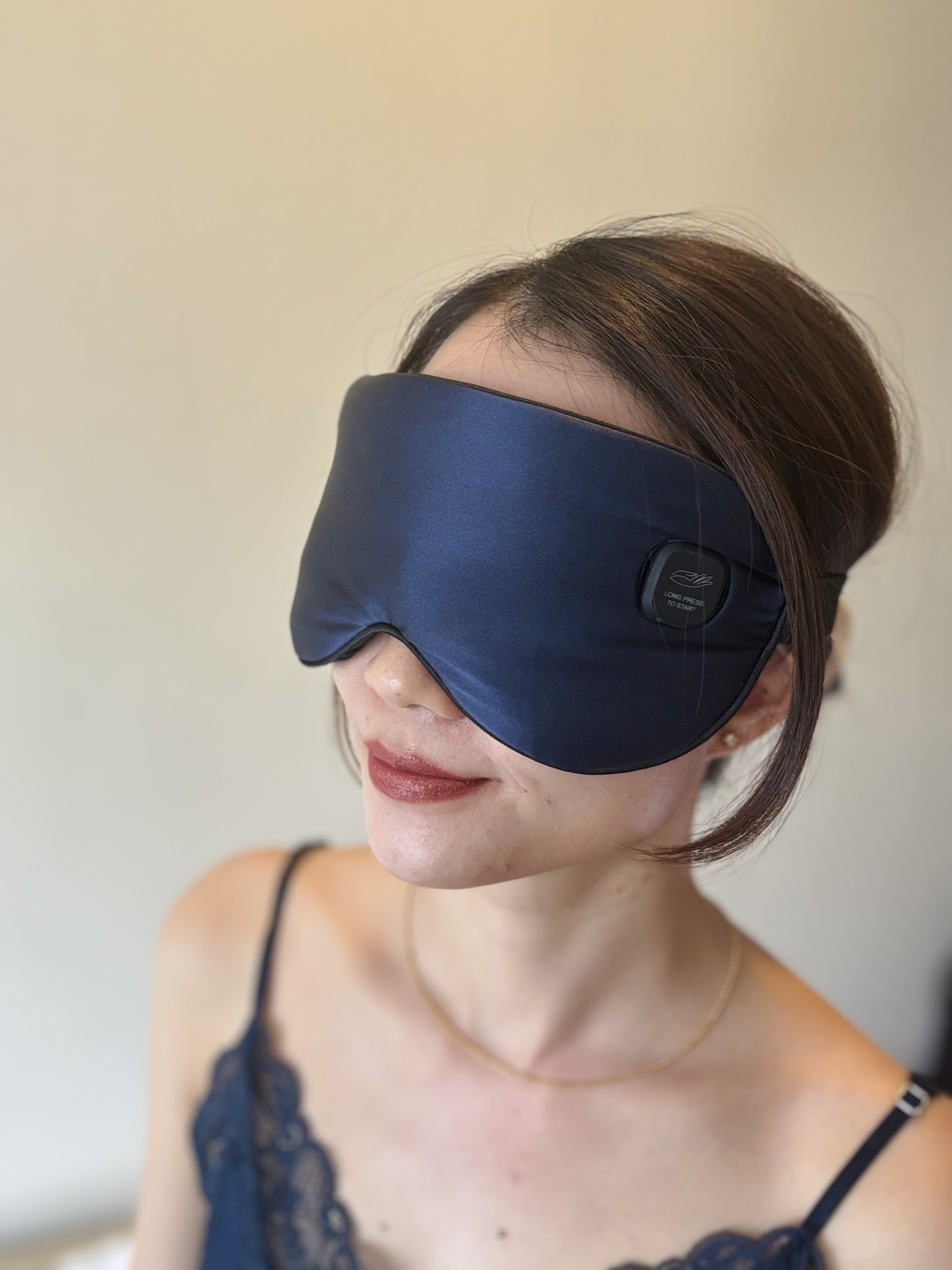 omoi heated silk eye mask / navy